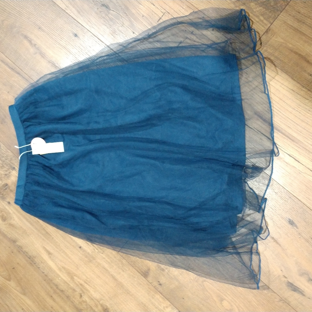 Bailey's blossoms skirt